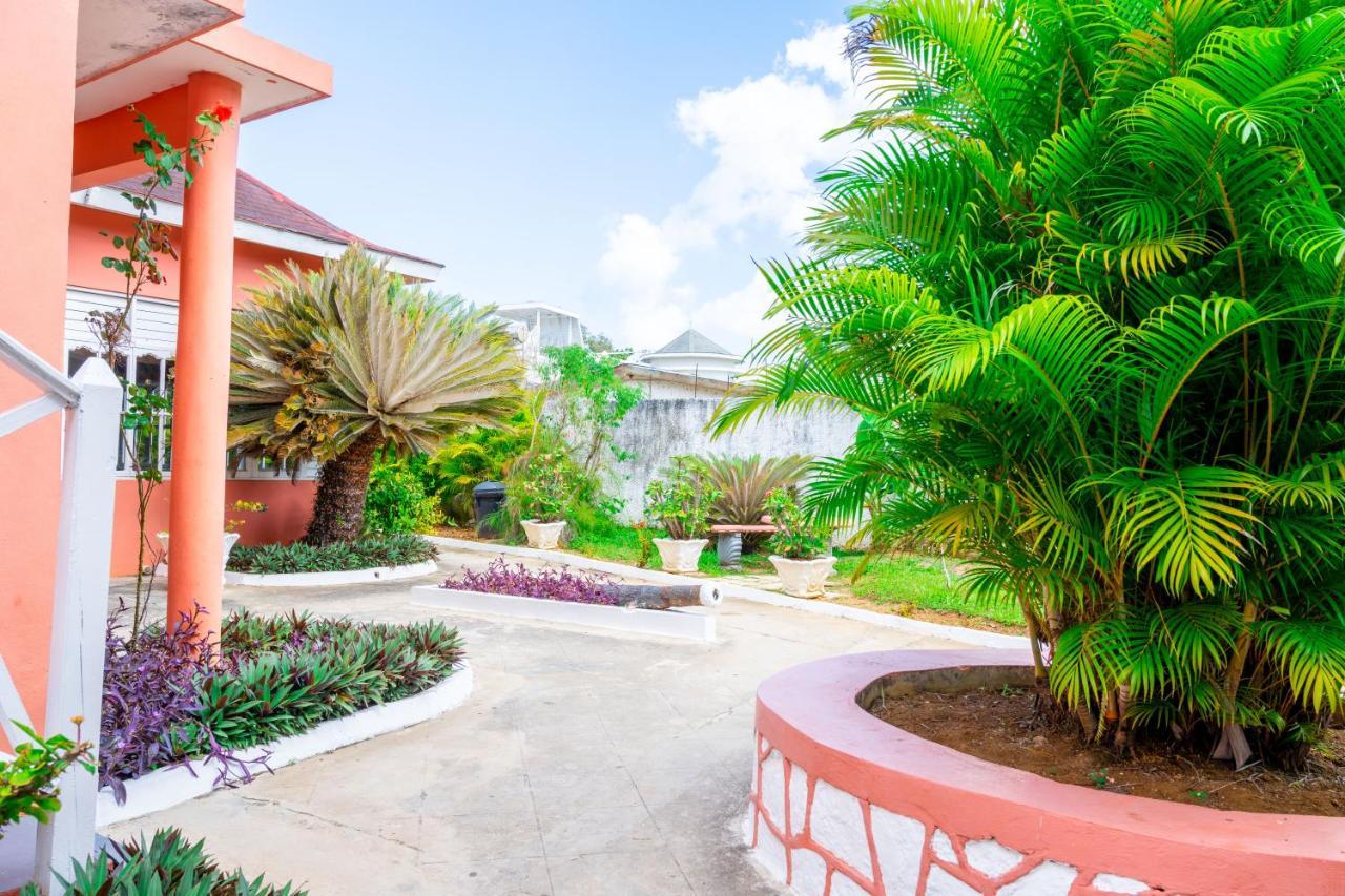 Shields Negril Villas מראה חיצוני תמונה