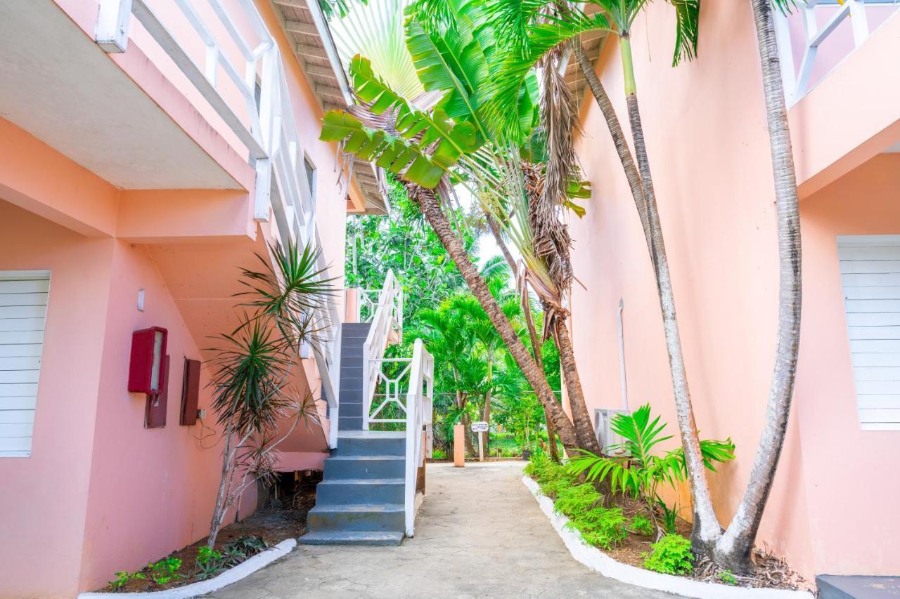 Shields Negril Villas מראה חיצוני תמונה