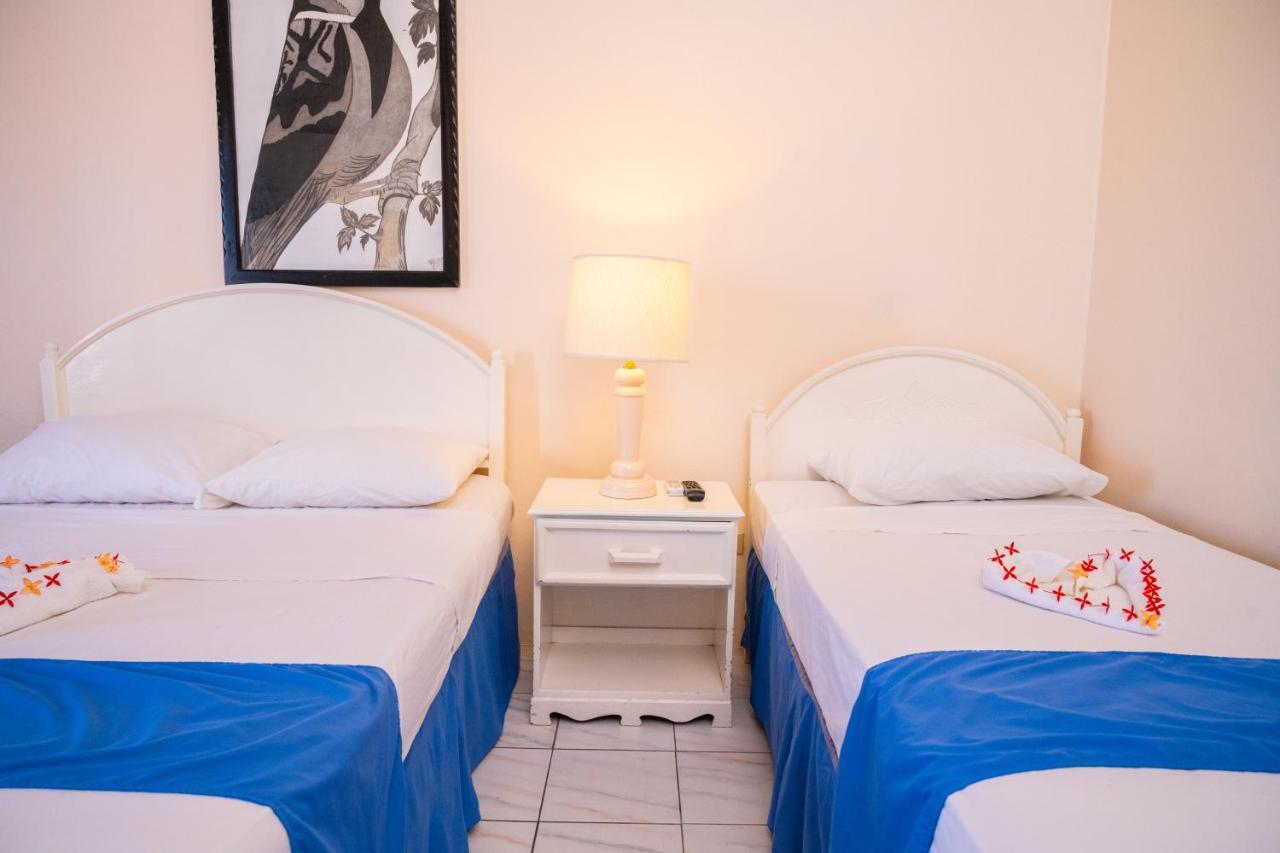 Shields Negril Villas מראה חיצוני תמונה