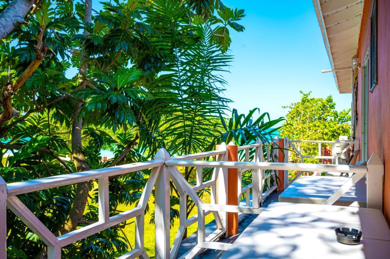 Shields Negril Villas מראה חיצוני תמונה