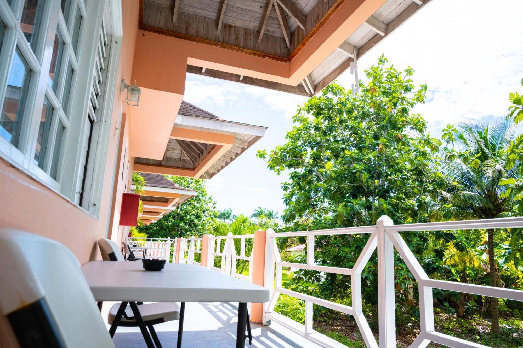 Shields Negril Villas חדר תמונה